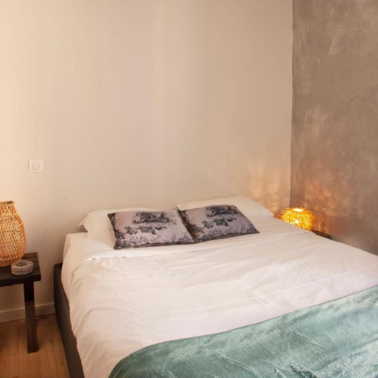 Mira appartement climatisé vue mer centre de Calvi proche port et plage - Appartement - 27