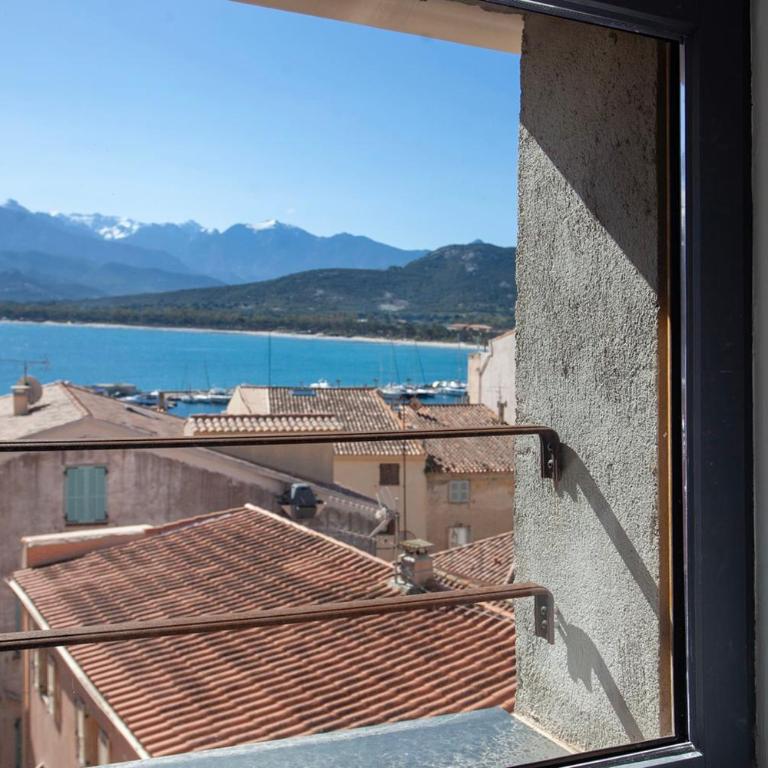 Mira appartement climatisé vue mer centre de Calvi proche port et plage - Appartement - 21
