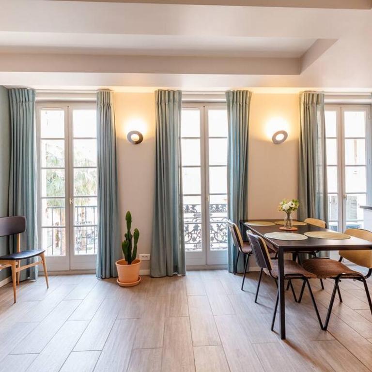 Appartement élégant plein centre - Apartment mit 1 Schlafzimmer - 12