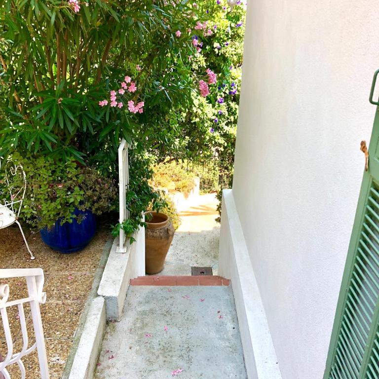 appartement dans maison de ville avec jardin - Appartement 1 Chambre - 24