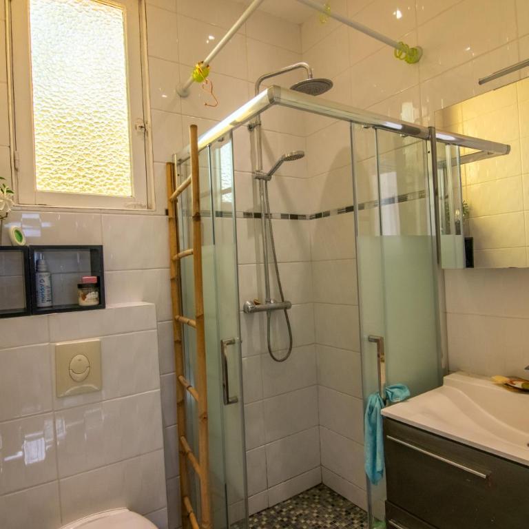 appartement dans maison de ville avec jardin - Appartement 1 Chambre - 23