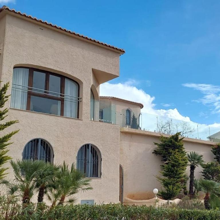 Casa Othello - Villa with private pool - Three-Bedroom Villa - 74
