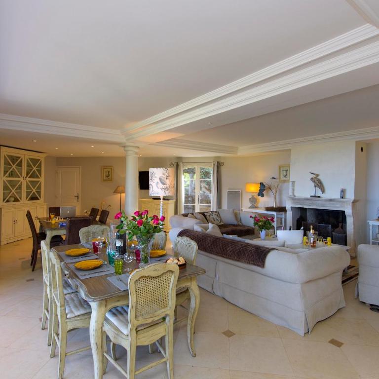 Villa Darius Belle et grande villa, piscine, clim, vue mer Cavalaire sur Mer - Villa with Sea View - 15