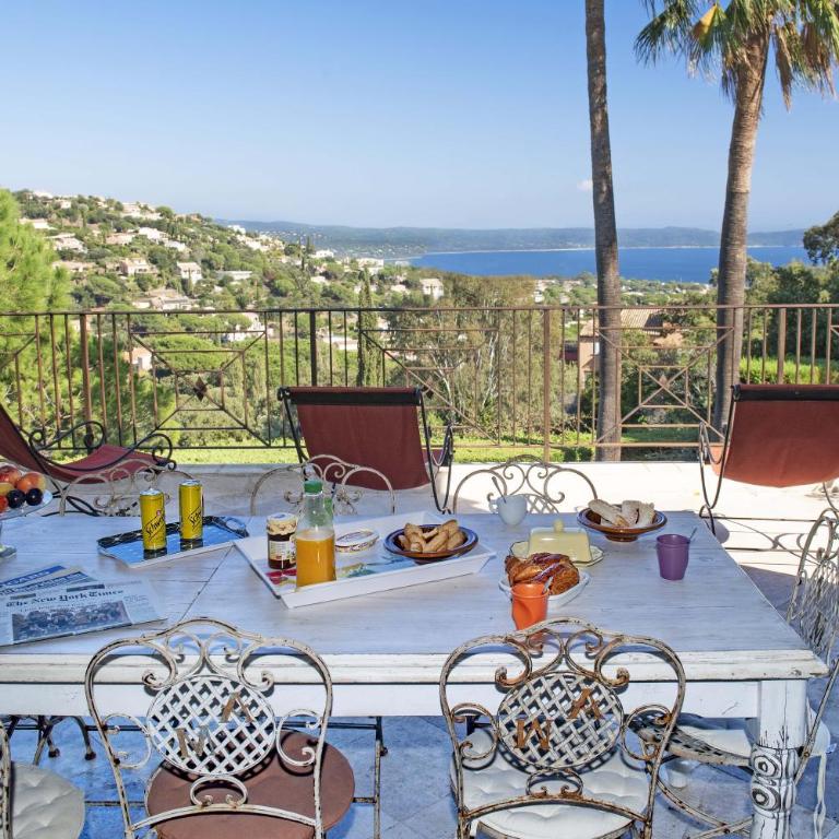 Villa Darius Belle et grande villa, piscine, clim, vue mer Cavalaire sur Mer - Villa with Sea View - 24