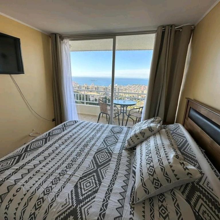 Departamento con vista al mar - Three-Bedroom Apartment - 15