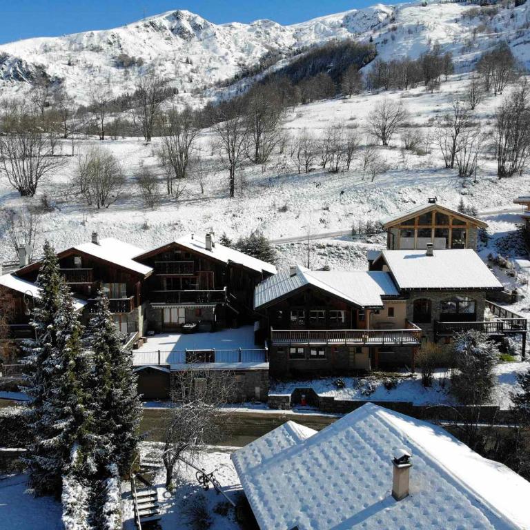 Chalet Confort 10 pers à Saint Martin - Parking, WiFi, Animaux admis - FR-1-452-59 - Appartement 5 Chambres - 9