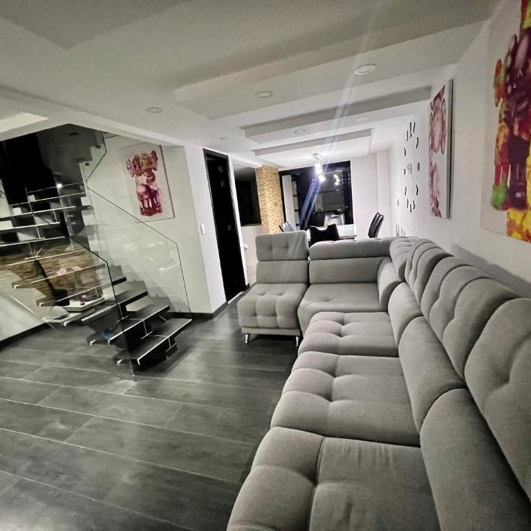 Casa vacacional en Pereira - Three-Bedroom House - 1