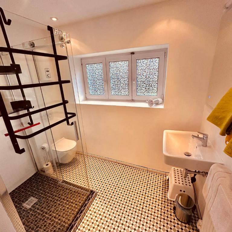 Villa Traun - Ferienwohnung mit Balkon (Top3) - 10