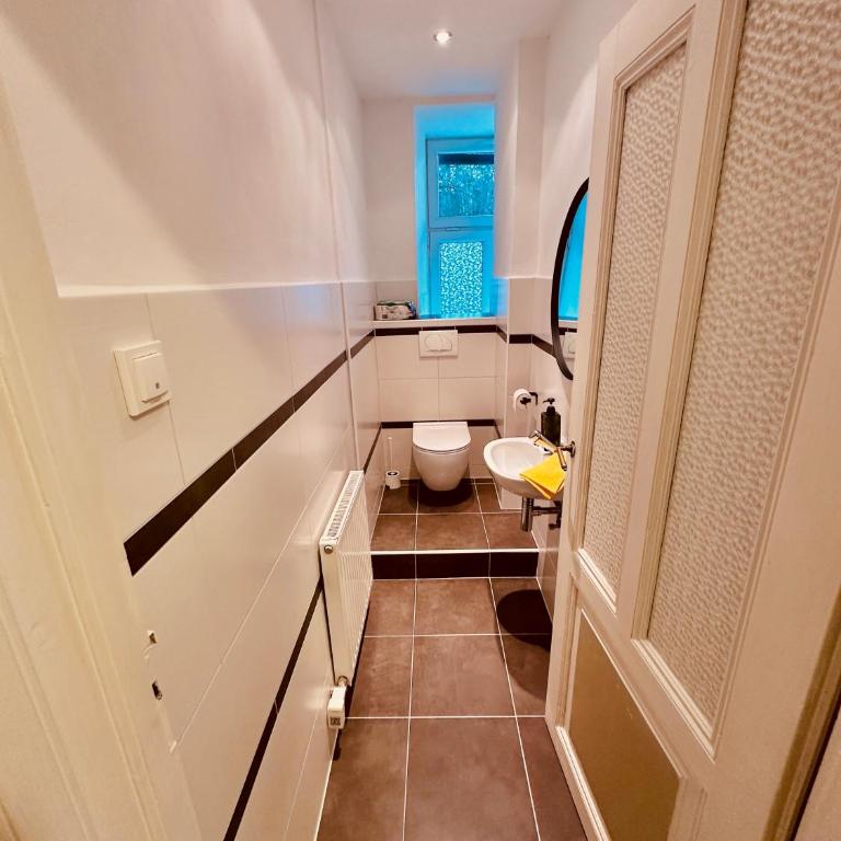 Villa Traun - Ferienwohnung mit Balkon (Top3) - 4