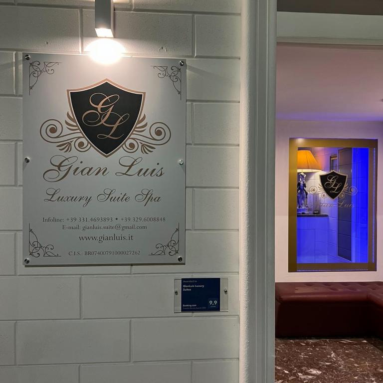 GianLuis Luxury Suites - Suite Deluxe con Vasca Idromassaggio - 15