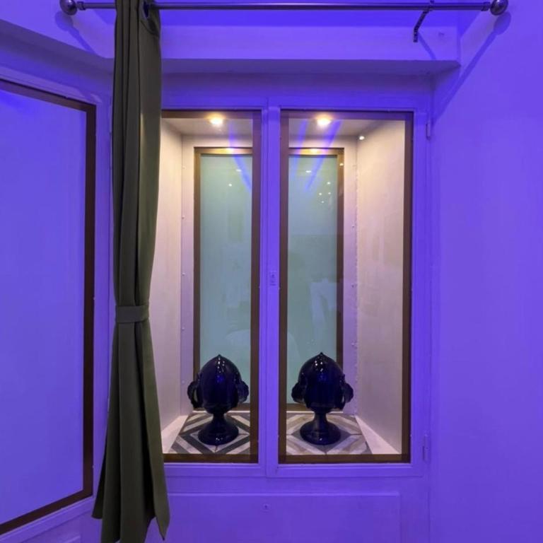 GianLuis Luxury Suites - Suite Deluxe con Vasca Idromassaggio - 14