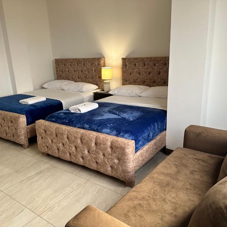 Katamar - Three-Bedroom Apartment - 9