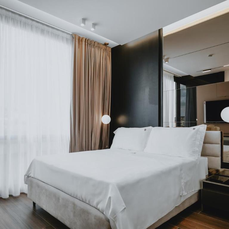 POETICA BOUTIQUE SKY HOTEL - Camera King Standard - 1