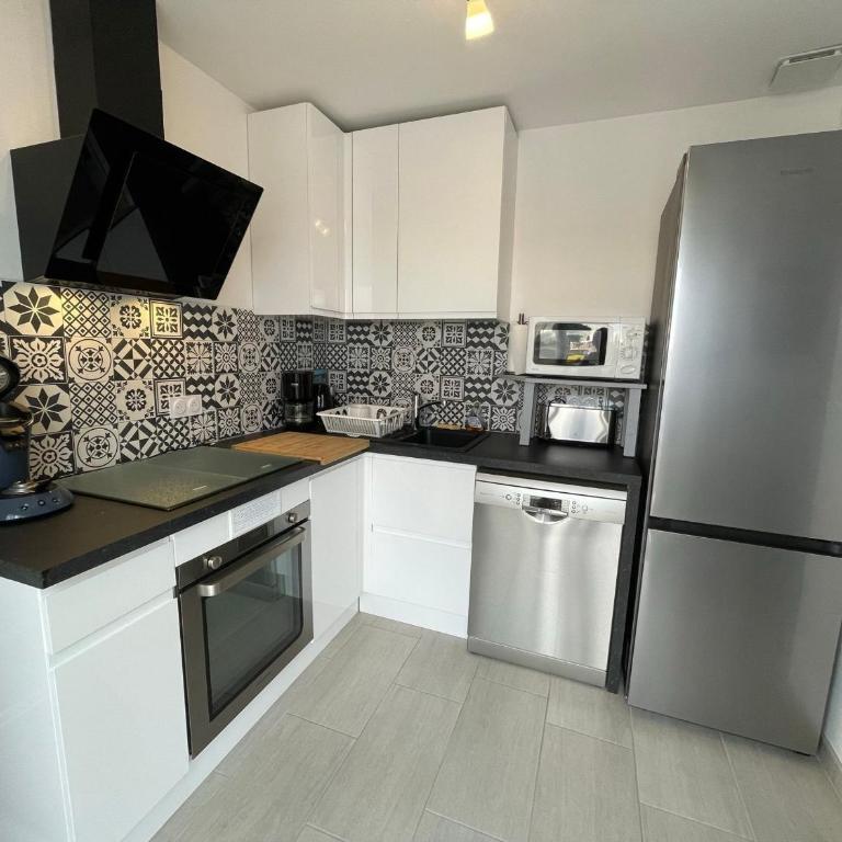 Maison proche plage avec jardin, prêt vélos, internet et espace lingerie - FR-1-426-545 - Ferienhaus - 8