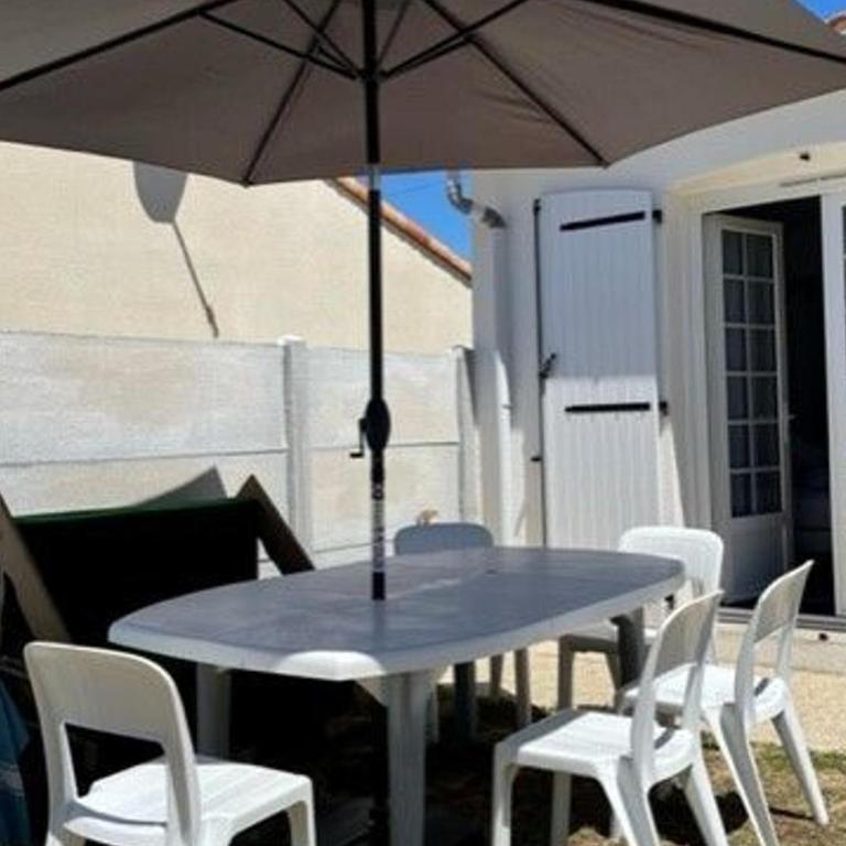 Maison proche plage avec jardin, prêt vélos, internet et espace lingerie - FR-1-426-545 - Ferienhaus - 14