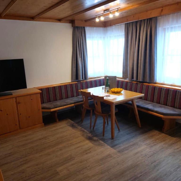 Haus Lenz - Großes Apartment mit 2 Schlafzimmern und einem Balkon - 6
