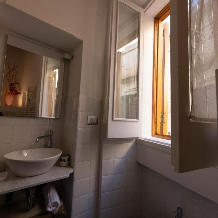 Antica Dimora dei Nonni - Triple Room with Terrace - 13