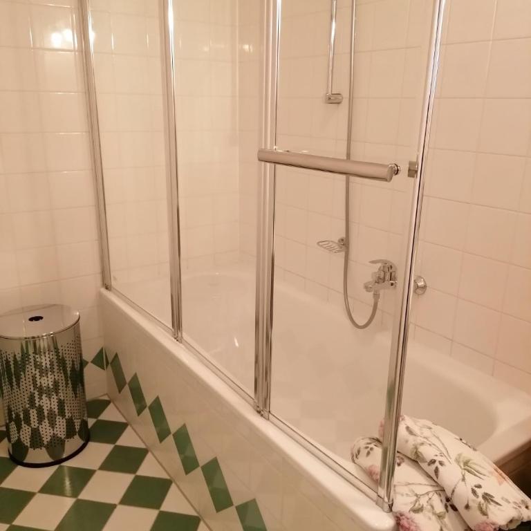 Summer Wine romantisches, fahrradfreundliches Weinbergidyll mit Traumausblick gleich neben Buschenschank! - Apartment mit 1 Schlafzimmer - 24