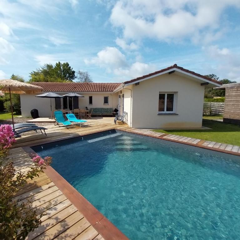 Mimizan Jolie maison moderne avec piscine chauffée 4 Ch et jardin - Maison 4 Chambres - 1