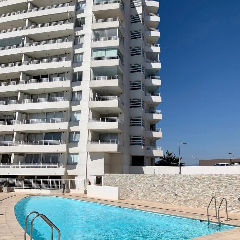 Hermoso departamento en Av. del Mar - Two-Bedroom Apartment - 2