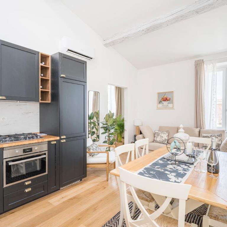 Art Apartment SMN - Appartamento con 3 Camere da Letto - 5