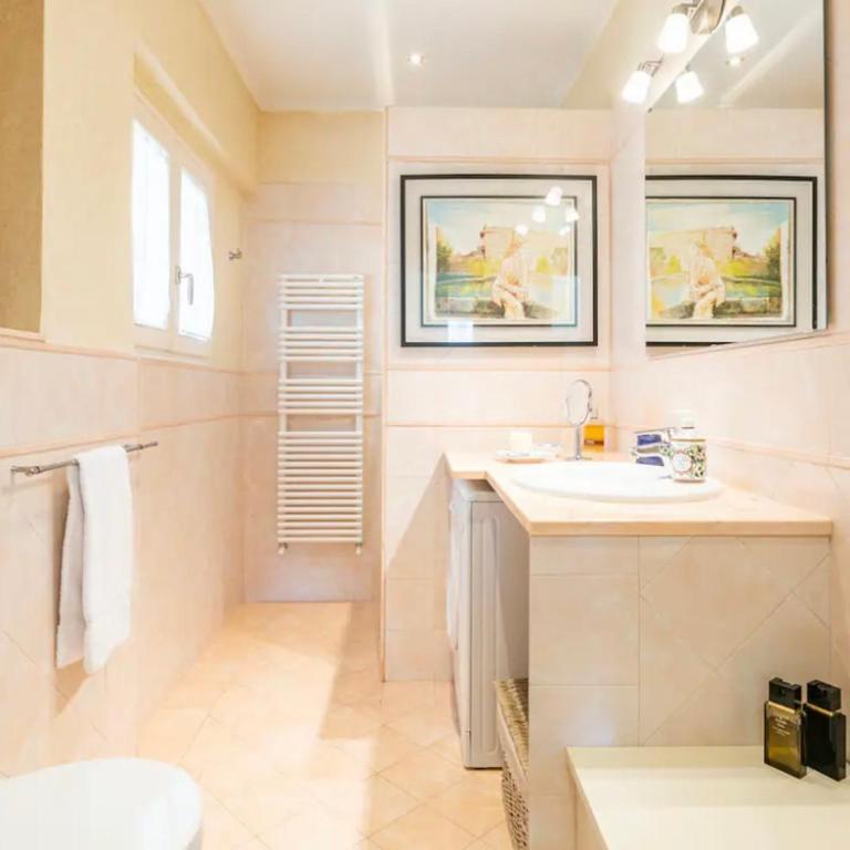 Lusso e Charme! - Appartamento con 2 Camere da Letto - 18