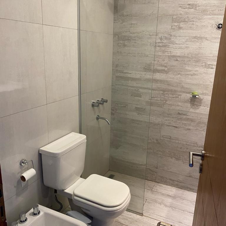 DEPARTAMENTO CENTRICO DE LUJO CON PISCINA Y COCHERA - Two-Bedroom Apartment - 10