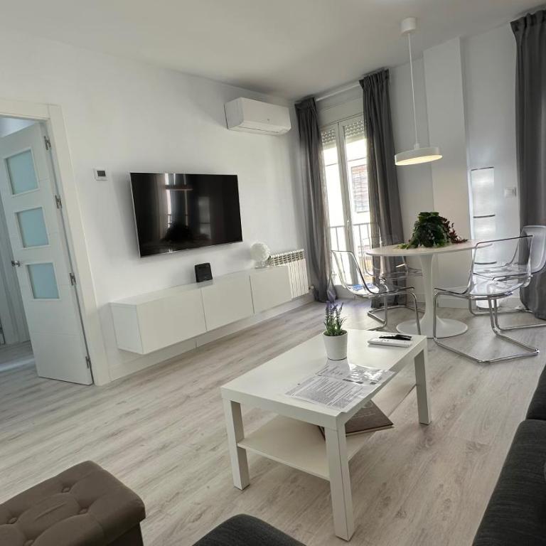 Ático en el centro de Granada - Two-Bedroom Apartment - 9