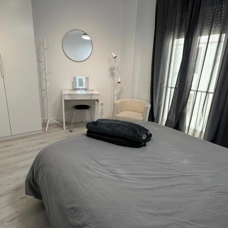 Ático en el centro de Granada - Two-Bedroom Apartment - 33