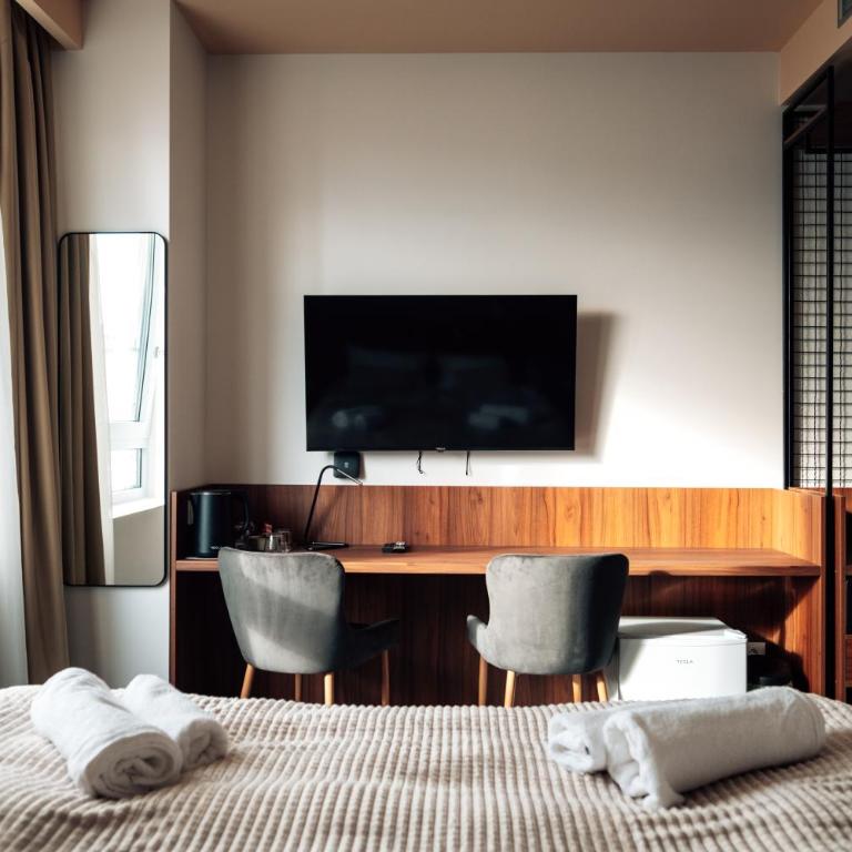 CIRCLE OF 2 - Deluks Soba sa Bračnim Krevetom (King-size) - 13