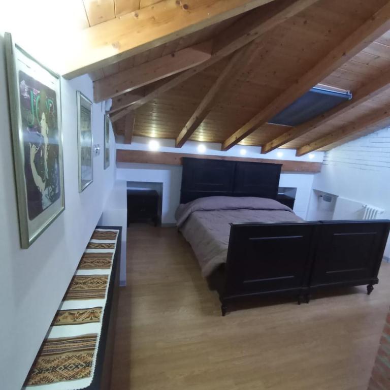 Loft House - Large Double Room - 7