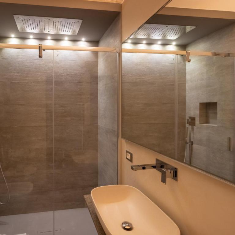 Fontana di Trevi Roma Luxury Suite - Suite con 2 Camere da Letto - 12