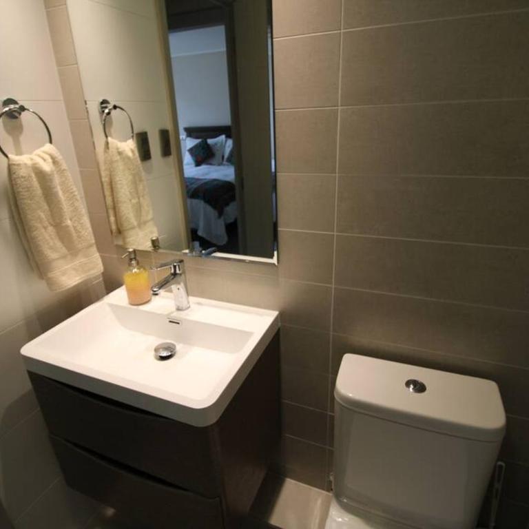 TuArriendoCL-MPHB204 Depto 2D2B en Puerto Varas 4 PAX sin vista al lago - Apartamento de 1 dormitorio - 4