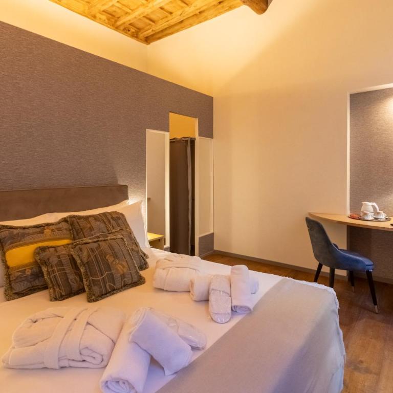 Fontana di Trevi Roma Luxury Suite - Suite con 2 Camere da Letto - 3