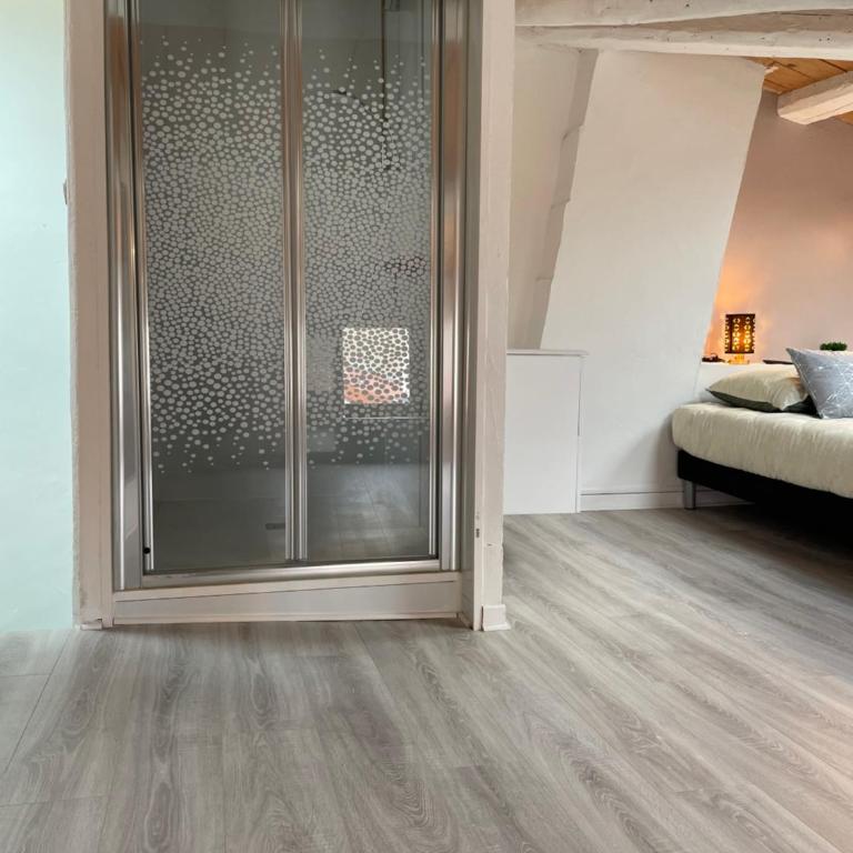 Le Duplex - Hyper centre - Tout équipé - Parking - Appartement 1 Chambre - 26