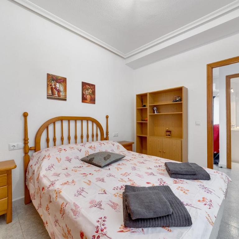 Lovely Apartment Near The Sea - One-Bedroom Apartment - 2