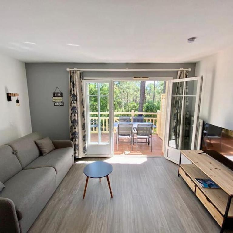 Appart moderne grande piscine Lacanau océan pinède - Appartement 1 Chambre - 1