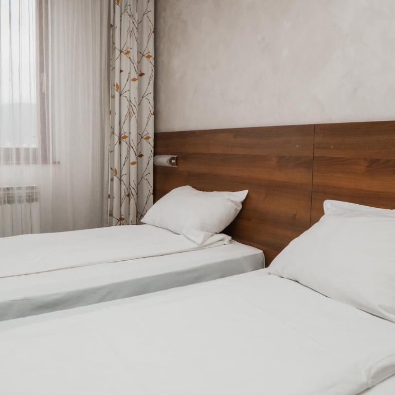 Hotel Damis - Twin Room - 13