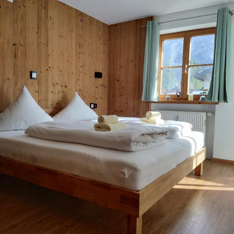 Ferienwohnung Alpenidylle - Chiemgau Karte - Apartment mit 2 Schlafzimmern - 3