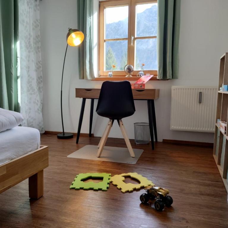 Ferienwohnung Alpenidylle - Chiemgau Karte - Apartment mit 2 Schlafzimmern - 4