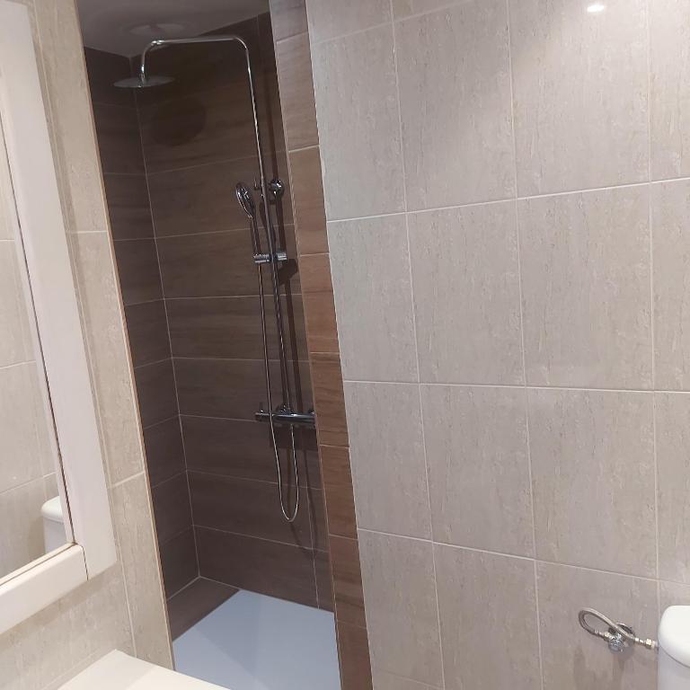 Piso muy amplio Casco Historico - Apartamento con balcón - 25