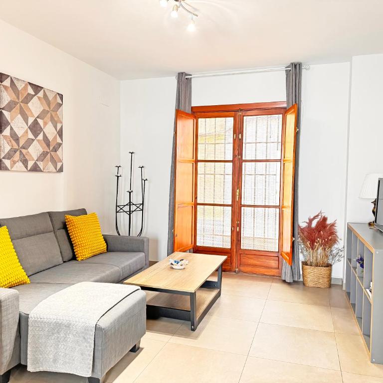 Triana Home Luxury - One-Bedroom Apartment - 7