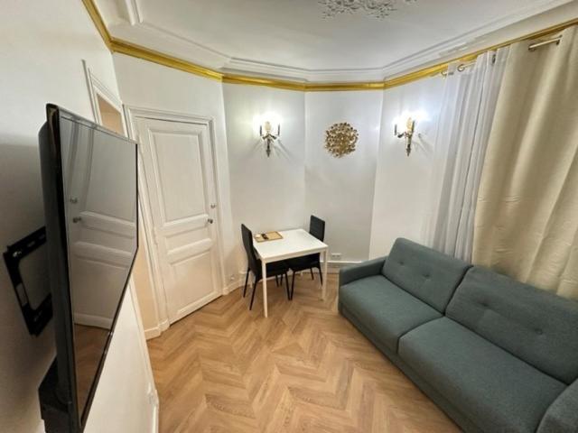 SCI IMMO VOLTAIRE - Appartamento con 2 Camere da Letto - 8