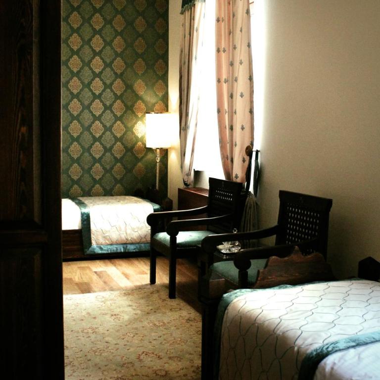 İsa Begov Hamam Hotel - Osnovna Dvokrevetna Soba sa Zasebnim Krevetima - 3