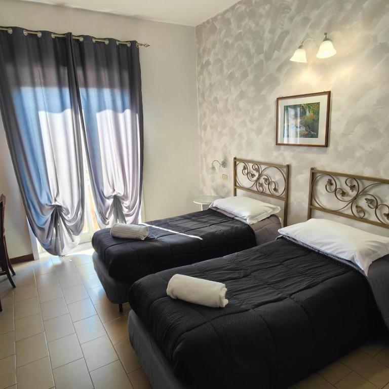 Tk HOTEL - Twin Room - 1