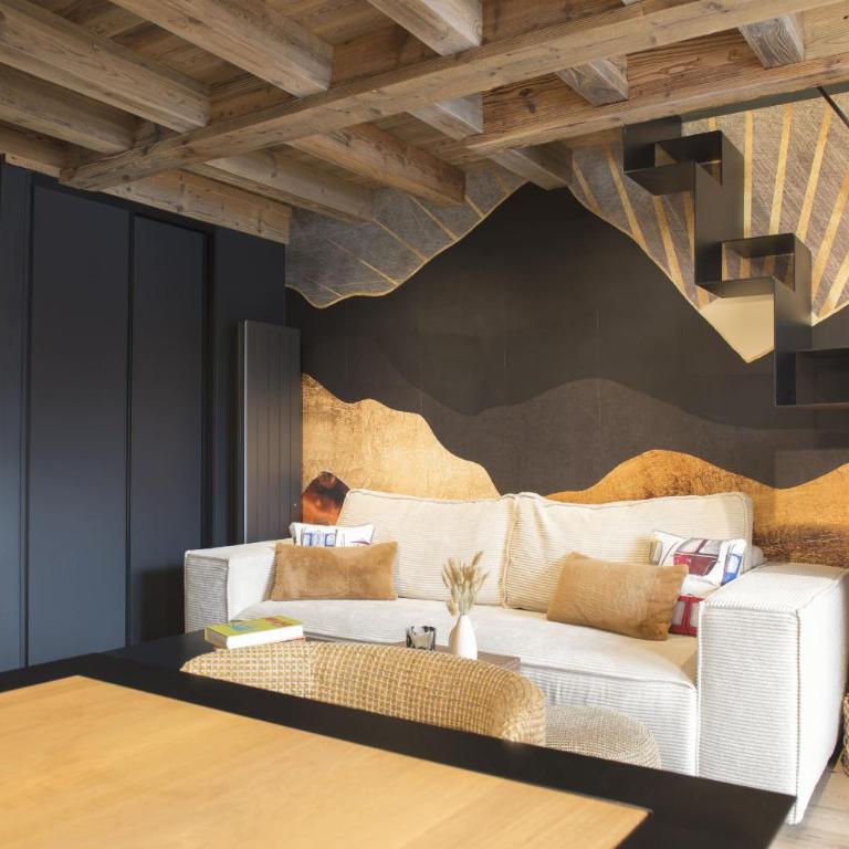 SmartStay Cocon Alpin - Meribel - Apartment with Balcony - 1