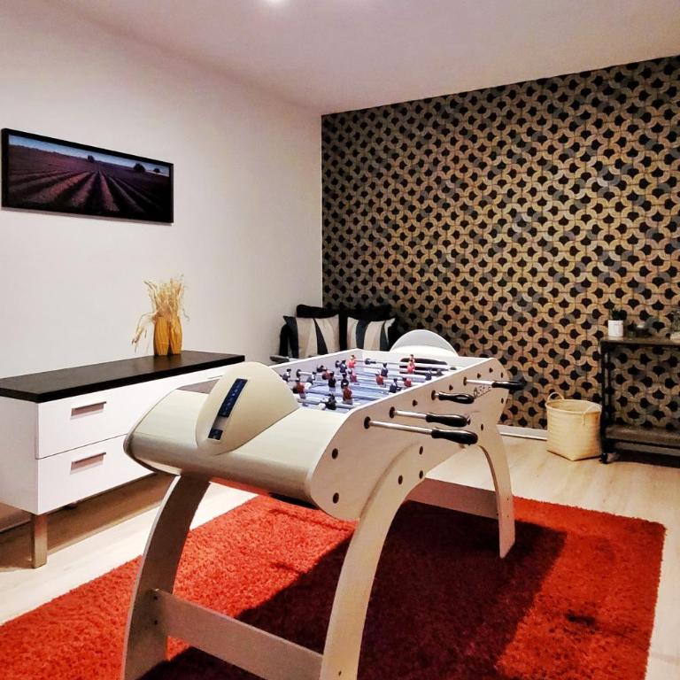 Montreux Holiday Home - Deluxe Villa - 65