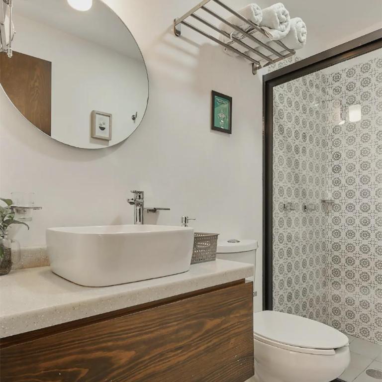 Céntrico Live - Habitación Doble con baño privado - 6