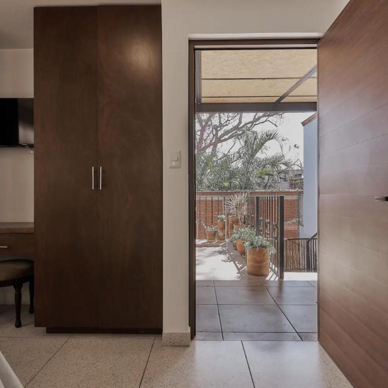Céntrico Live - Habitación Doble con baño privado - 5