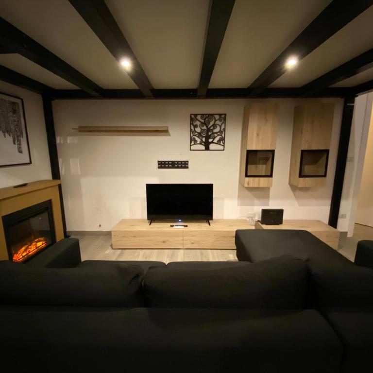 Urban Nest Loft Maggiore - Appartamento con 1 Camera da Letto - 10